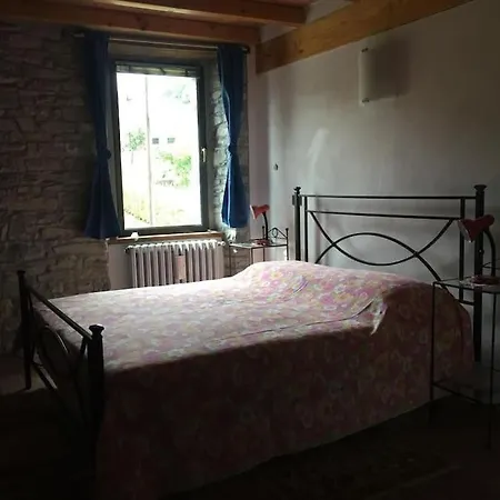 Apartment Casa In Pietra In Collina
