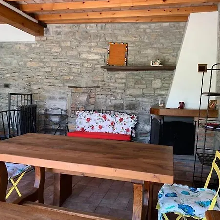 Casa In Pietra In Collina Metti